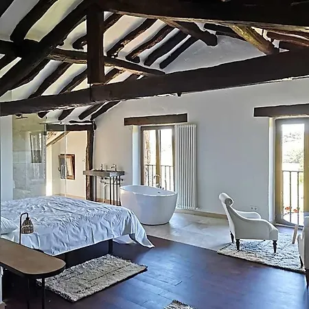 La Lomba Hotel