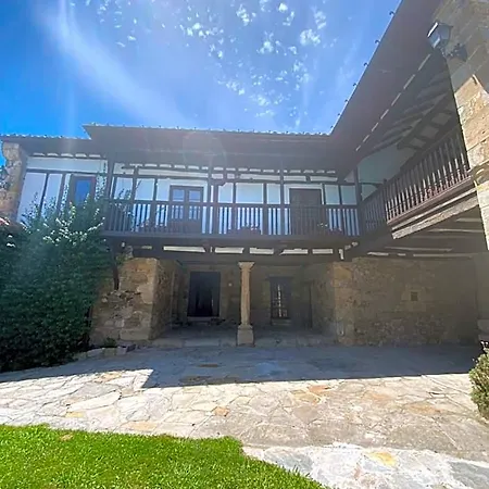 Hotel La Lomba Valdecilla